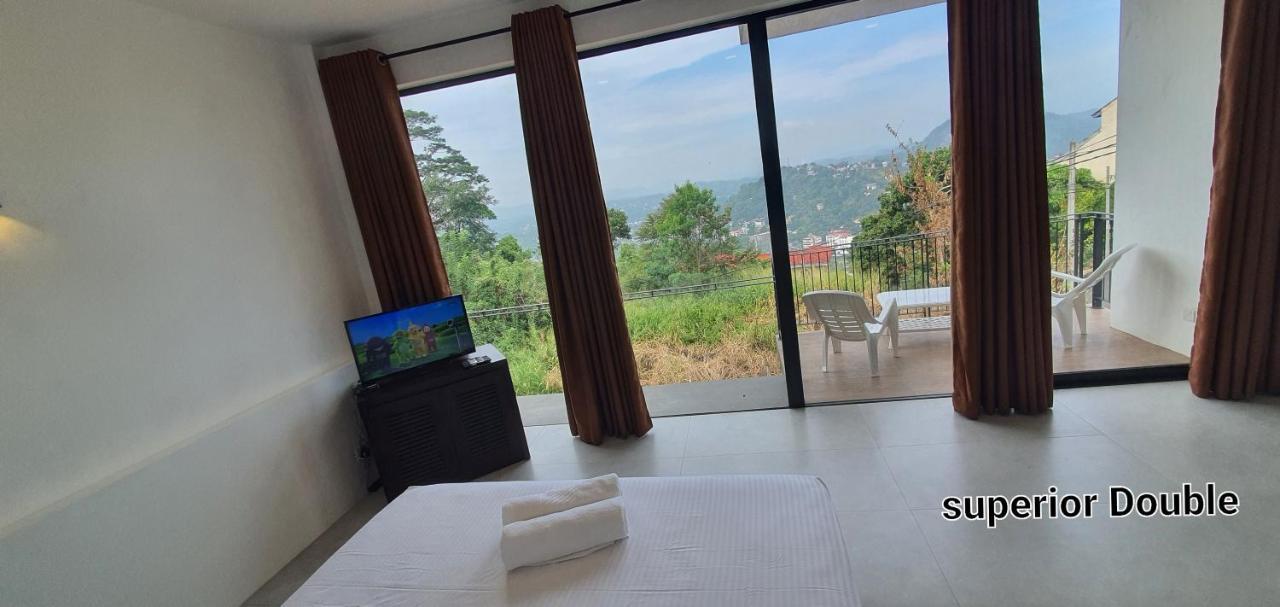 Hotel Kandyan View "Free Pickup From Kandy City" ภายนอก รูปภาพ